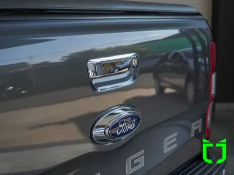 FORD Ranger 3.2 20V CABINE DUPLA 4X4 LIMITED TURBO DIESEL AUTOMTICO, Foto 8