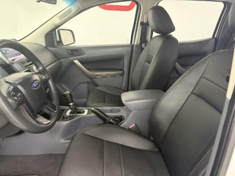 FORD Ranger 3.2 20V XLS CABINE DUPLA TURBO DIESEL, Foto 5