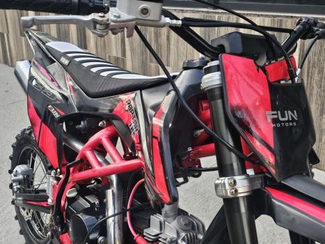 FUN MOTORS Cross Raptor 125 , Foto 6