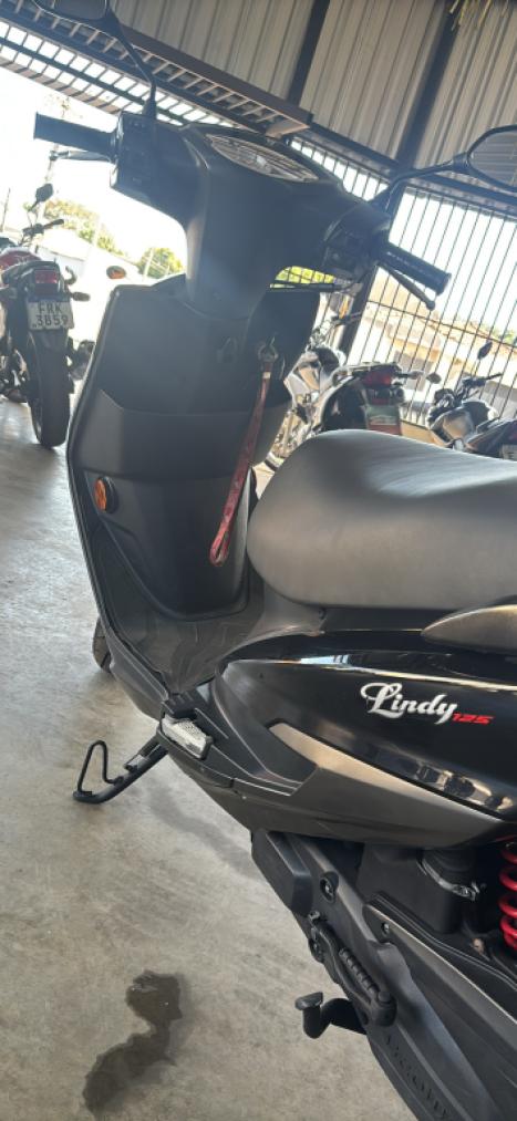 HAOJUE Lindy 125 , Foto 2