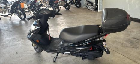 HAOJUE Lindy 125 , Foto 4