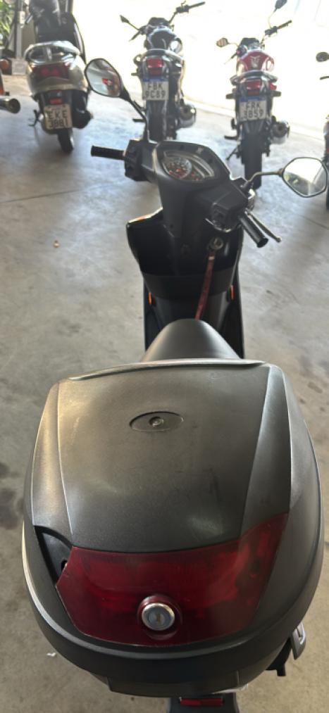 HAOJUE Lindy 125 , Foto 6