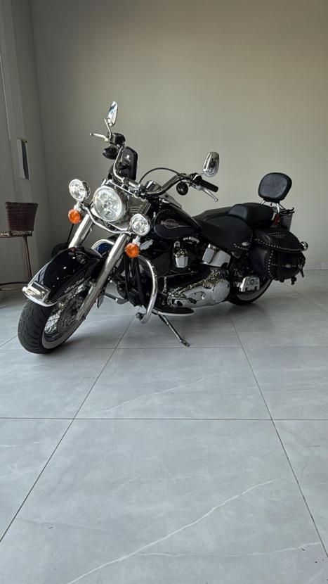 HARLEY DAVIDSON Softail Heritage Classic 1450, Foto 1
