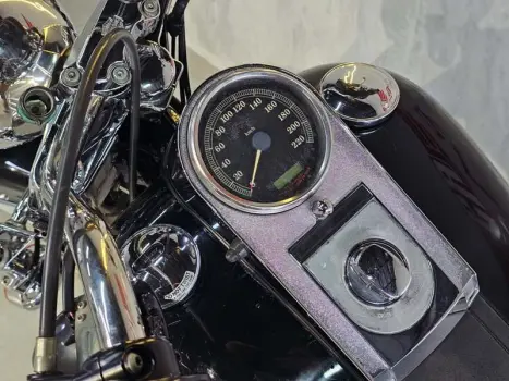 HARLEY DAVIDSON Softail Heritage Classic 1600, Foto 7
