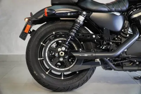 HARLEY DAVIDSON Sportster XL 883 IRON, Foto 15