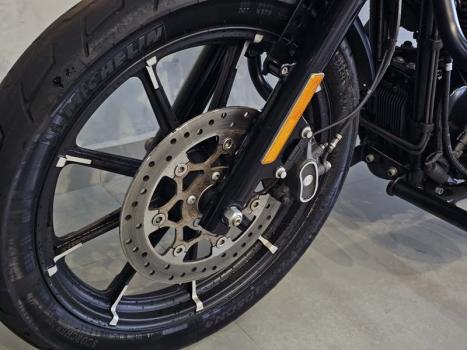 HARLEY DAVIDSON Sportster XL 883 IRON, Foto 4
