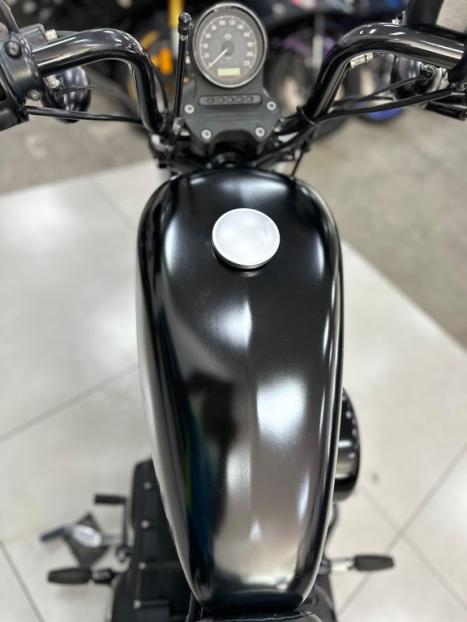 HARLEY DAVIDSON Sportster XL 883 IRON, Foto 4
