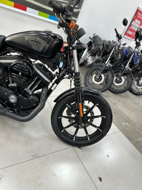 HARLEY DAVIDSON Sportster XL 883 IRON, Foto 12