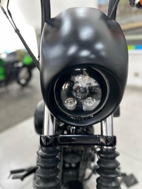 HARLEY DAVIDSON Sportster XL 883 IRON, Foto 3
