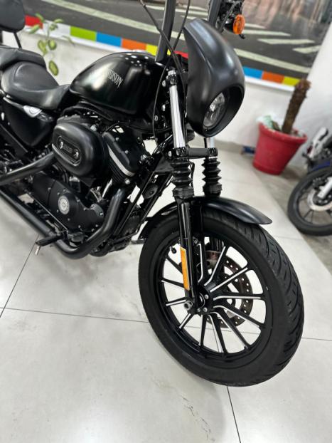 HARLEY DAVIDSON Sportster XL 883 IRON, Foto 9