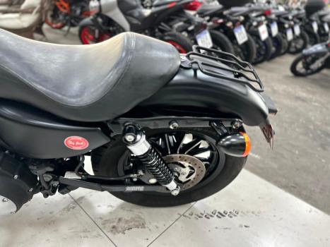 HARLEY DAVIDSON Sportster XL 883 IRON, Foto 4