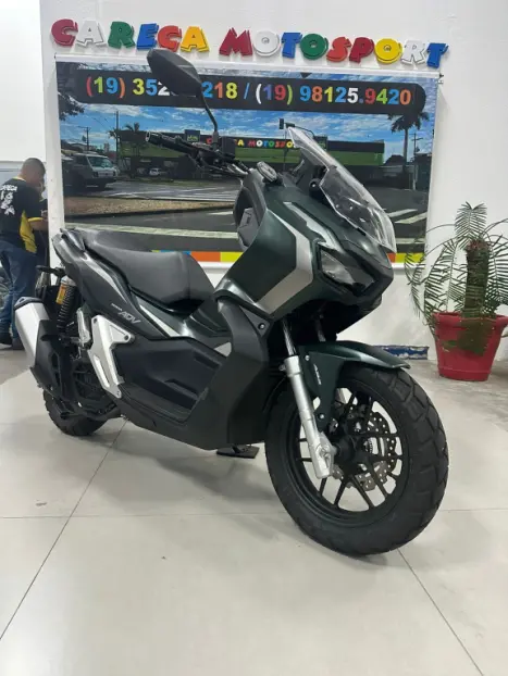 HONDA ADV 150 , Foto 10