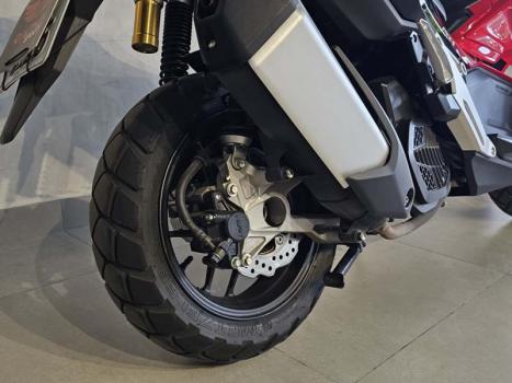 HONDA ADV 150 ABS, Foto 4