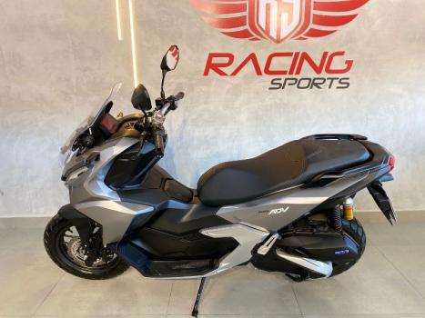 HONDA ADV 160 , Foto 2