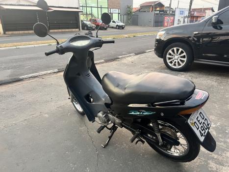 HONDA Biz 100 ES, Foto 3