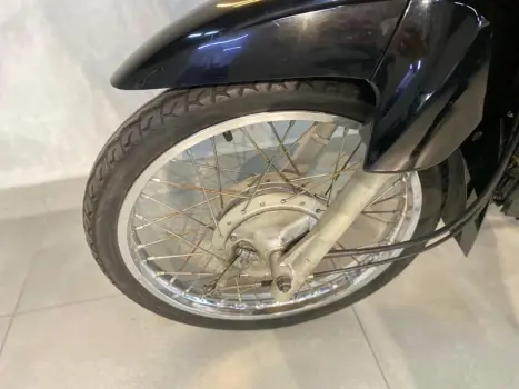 HONDA Biz 100 ES, Foto 8