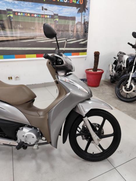 HONDA Biz 125 +, Foto 3