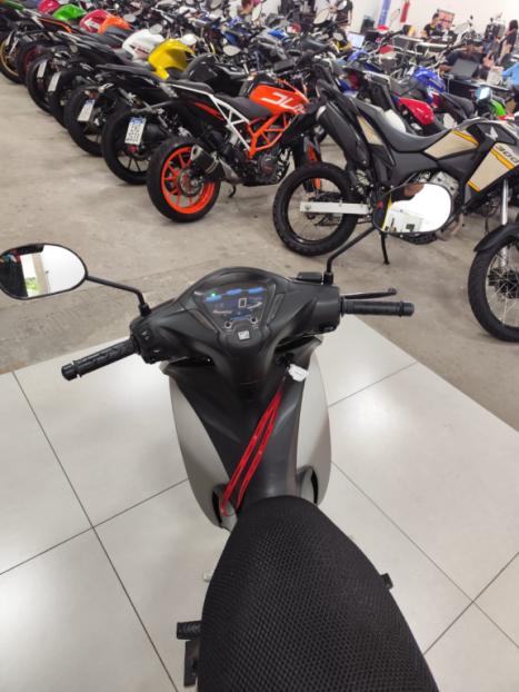 HONDA Biz 125 +, Foto 9