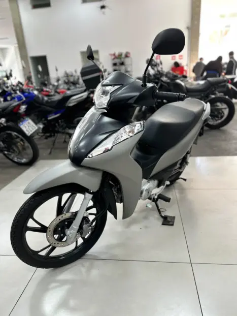 HONDA Biz 125 +, Foto 12