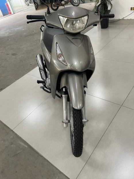 HONDA Biz 125 ES, Foto 6