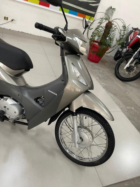 HONDA Biz 125 ES, Foto 10