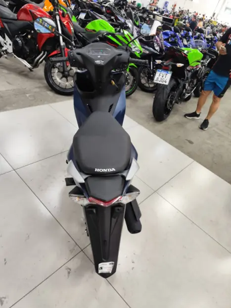 HONDA Biz 125 ES, Foto 10