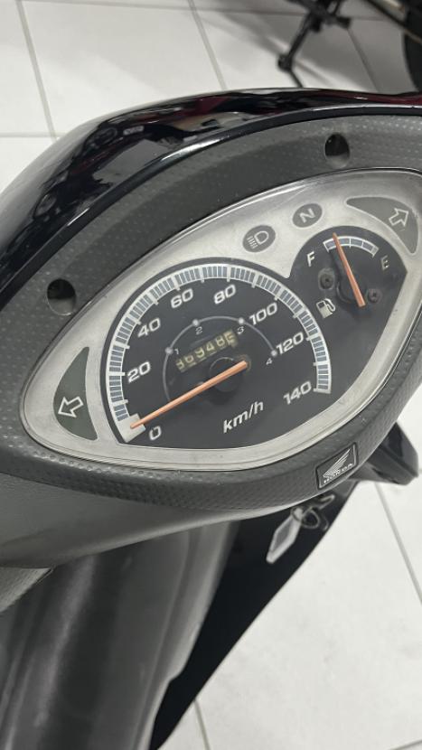 HONDA Biz 125 ES, Foto 4