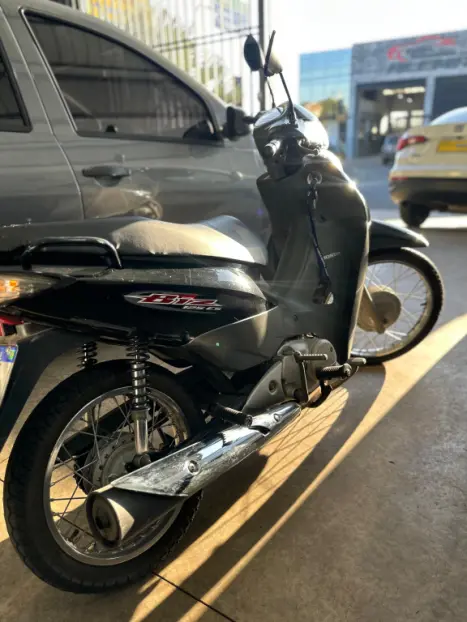 HONDA Biz 125 ES, Foto 3