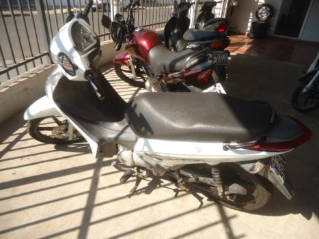 HONDA Biz 125 EX, Foto 3