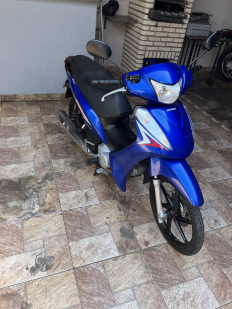 HONDA Biz 125 EX, Foto 7