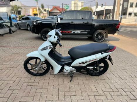 HONDA Biz 125 EX, Foto 2