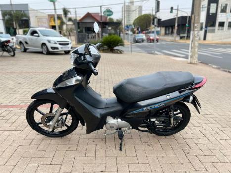 HONDA Biz 125 EX, Foto 2