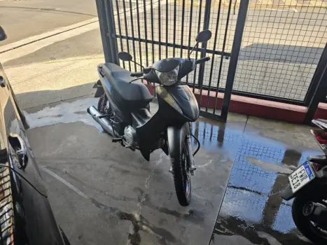 HONDA Biz 125 EX, Foto 1