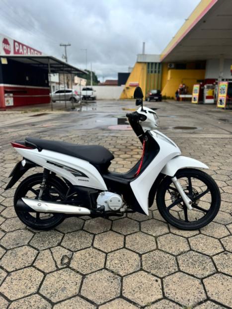 HONDA Biz 125 EX, Foto 2