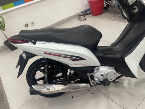HONDA Biz 125 EX, Foto 3