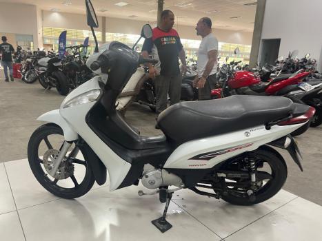 HONDA Biz 125 EX, Foto 9
