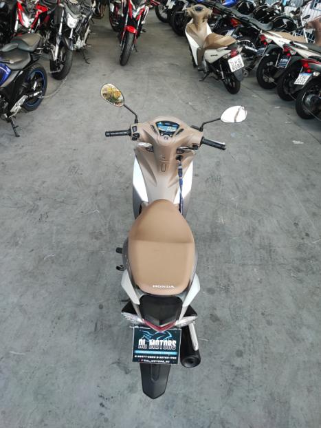 HONDA Biz 125 EX, Foto 4