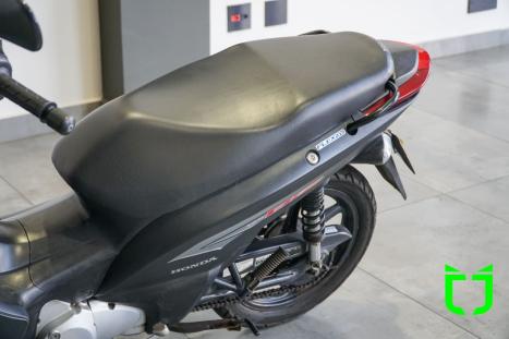 HONDA Biz 125 EX, Foto 4