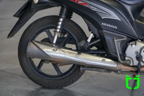 HONDA Biz 125 EX, Foto 8