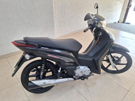 HONDA Biz 125 EX, Foto 7