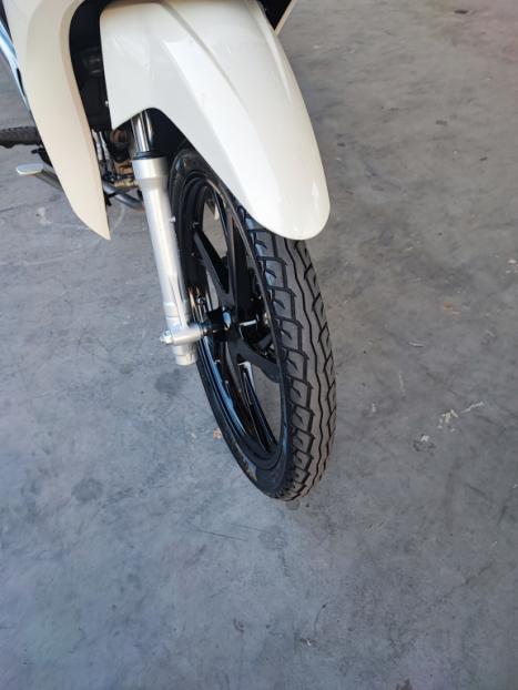 HONDA Biz 125 EX, Foto 5