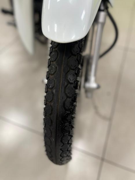 HONDA Biz 125 EX, Foto 2