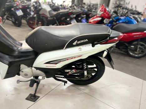 HONDA Biz 125 EX, Foto 3