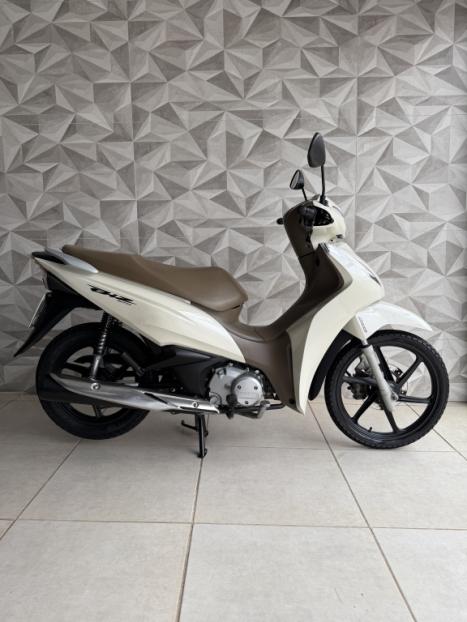 HONDA Biz 125 EX, Foto 6
