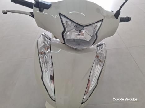 HONDA Biz 125 FLEX, Foto 2