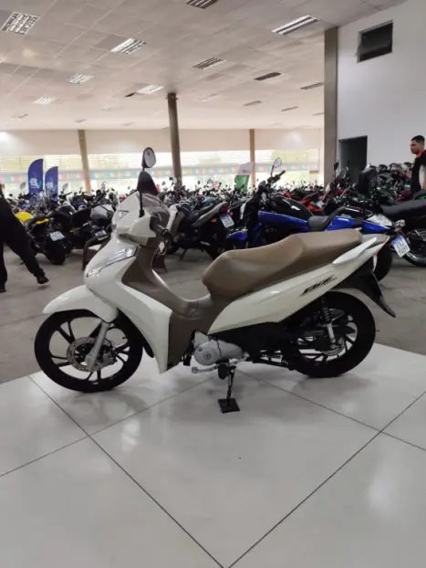 HONDA Biz 125 FLEX, Foto 4