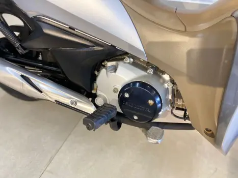 HONDA Biz 125 FLEX, Foto 3