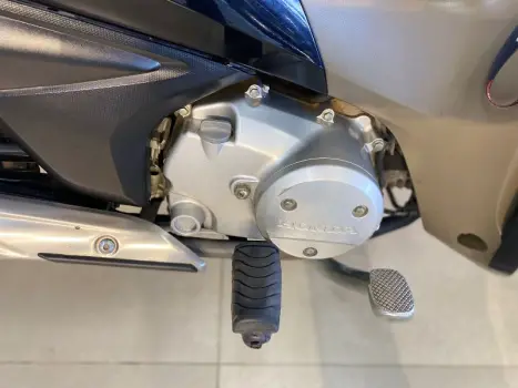 HONDA Biz 125 FLEX, Foto 4