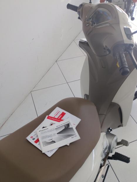 HONDA Biz 125 FLEX, Foto 2