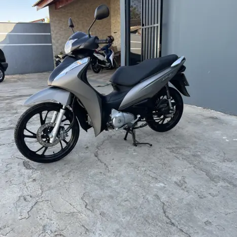 HONDA Biz 125 FLEX, Foto 2